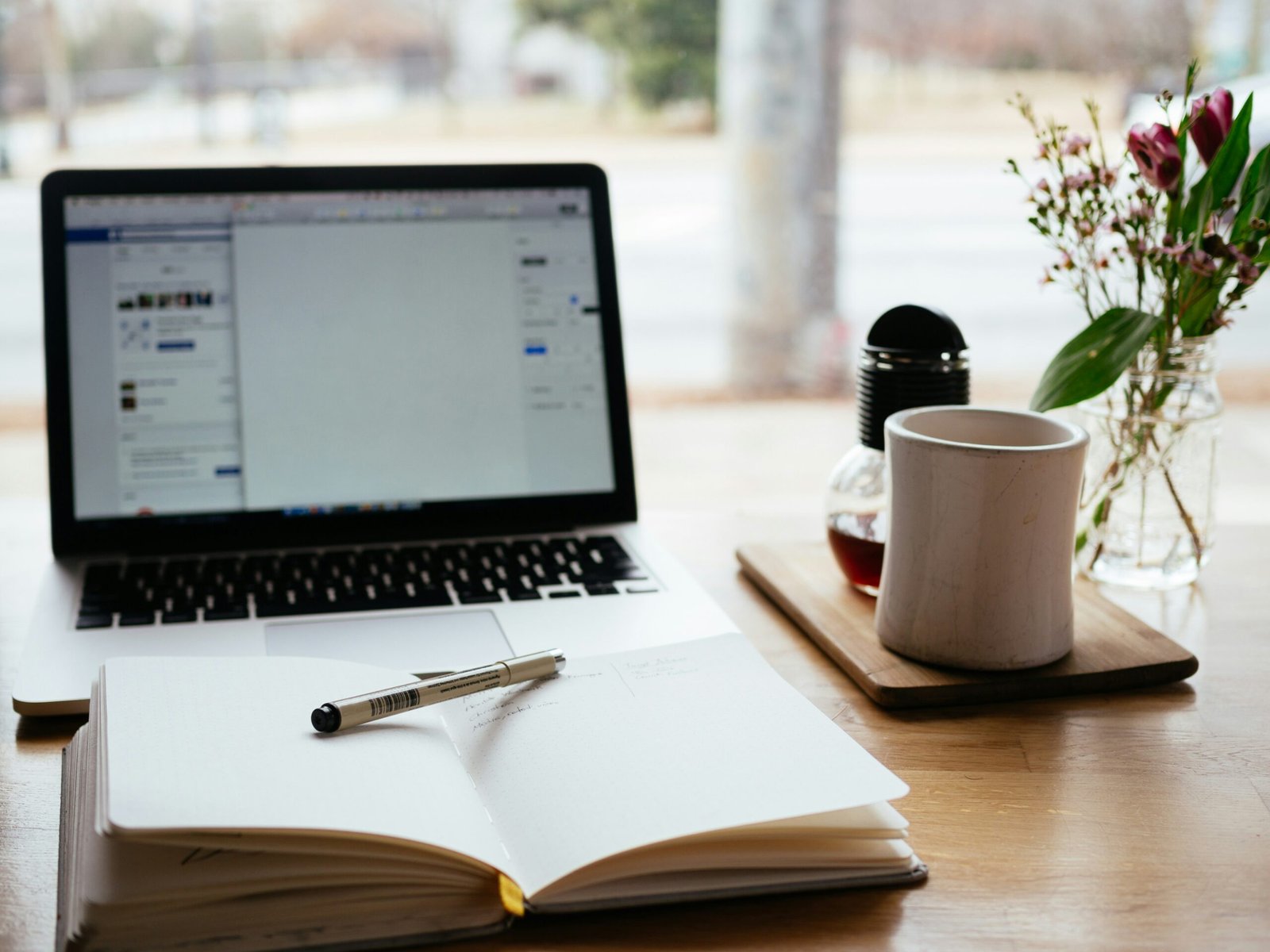 Home laptop book